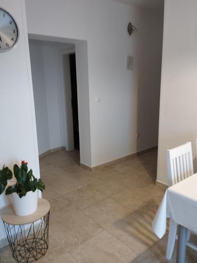 Apartmani Lucica Йезера Екстериор снимка
