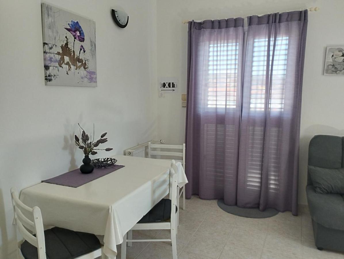 Apartmani Lucica Йезера Екстериор снимка