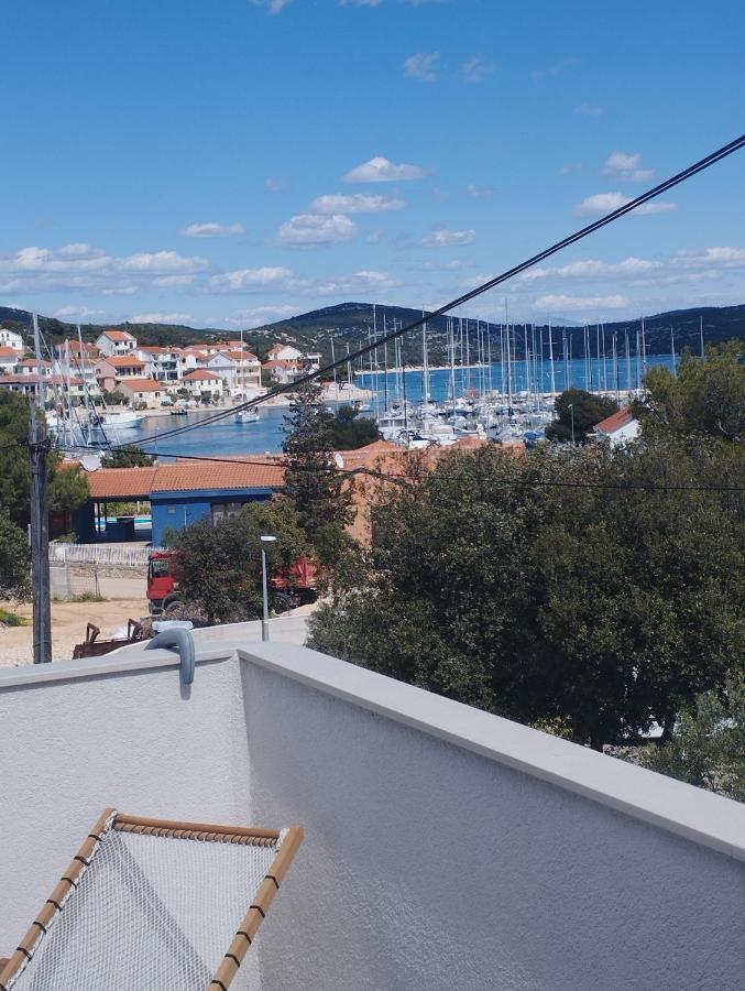 Apartmani Lucica Йезера Екстериор снимка